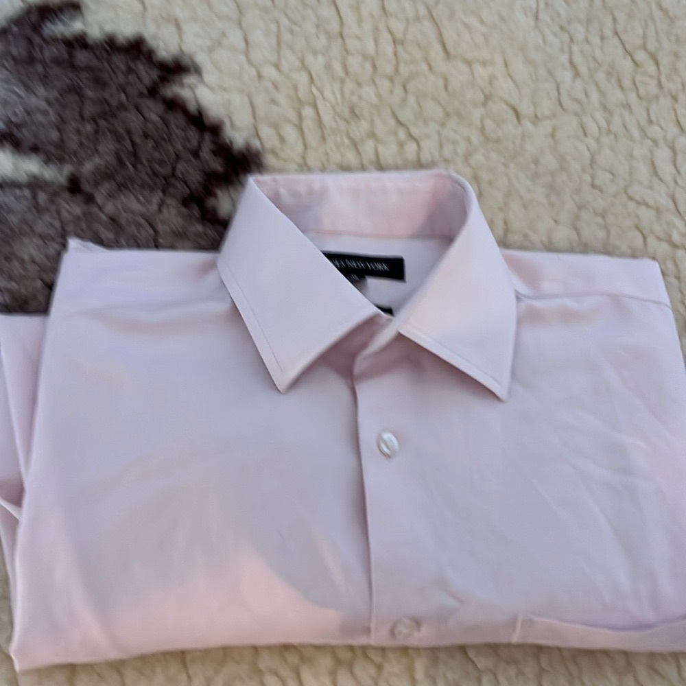Jones New York men’s dress shirt in a pale pink shade in Great condition. - Picture 1 of 11